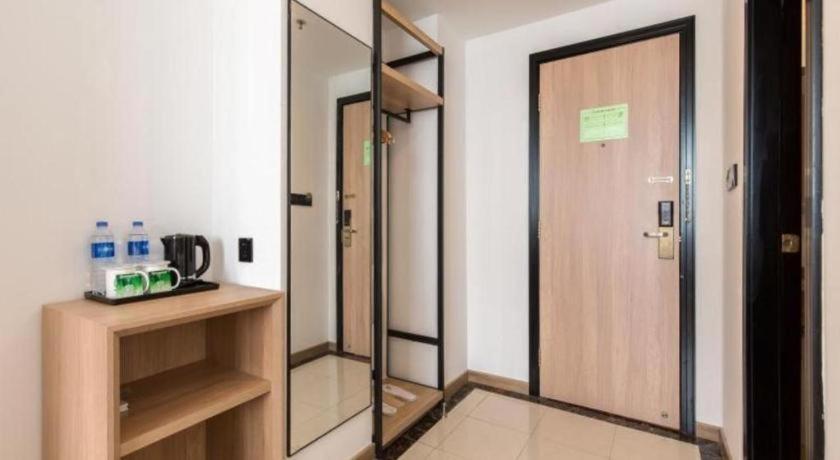 Greentree Inn Shanghai Zhoupu Town Xiupu Road Business Hotel Exterior foto